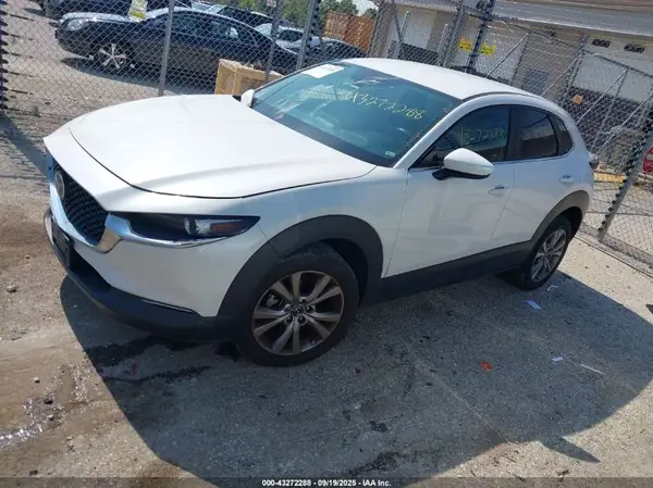 3MVDMBCL9LM106163 2020 MAZDA CX-30 - Image 2