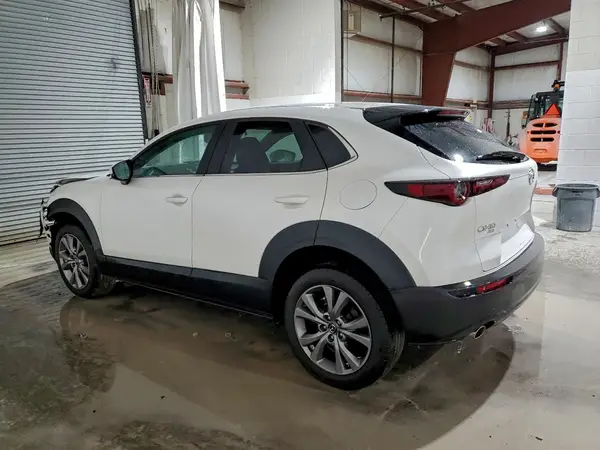 3MVDMBCL9LM110827 2020 MAZDA CX-30 - Image 2