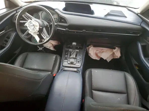 3MVDMBCL9LM113422 2020 MAZDA CX-30 - Image 8