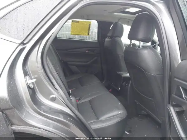 3MVDMBCL9NM405686 2022 MAZDA CX-30 - Image 8
