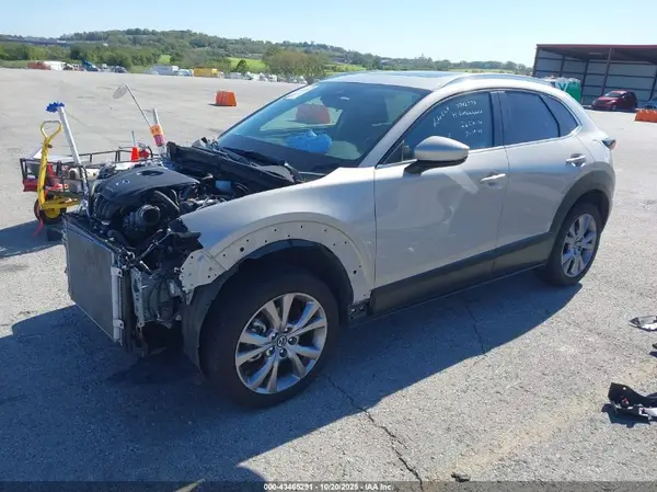 3MVDMBCL9NM407020 2022 MAZDA CX-30 - Image 2