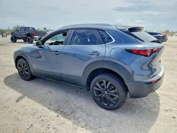 3MVDMBCL9NM409477 2022 MAZDA CX-30 - Image 2