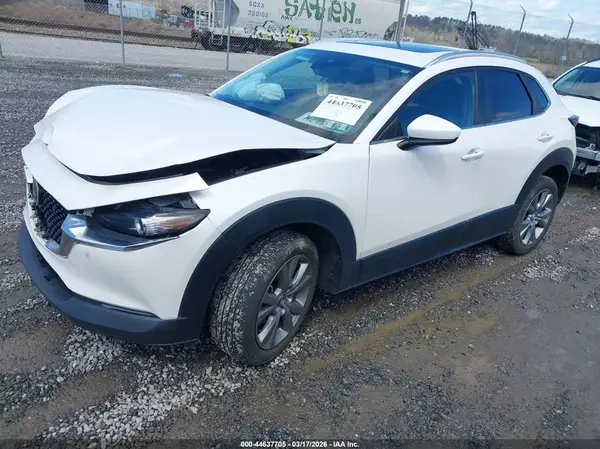 3MVDMBCL9NM421256 2022 MAZDA CX-30 - Image 2