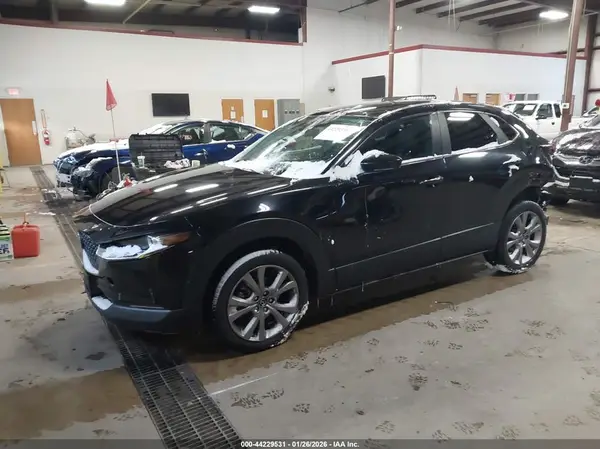3MVDMBCLXLM116927 2020 MAZDA CX-30 - Image 2