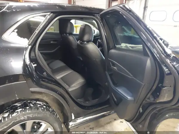 3MVDMBCLXLM116927 2020 MAZDA CX-30 - Image 8