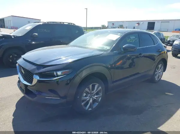 3MVDMBCLXMM202269 2021 MAZDA CX-30 - Image 2