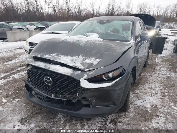 3MVDMBCLXMM250046 2021 MAZDA CX-30 - Image 2