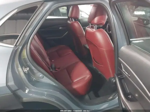3MVDMBCLXNM409701 2022 MAZDA CX-30 - Image 8