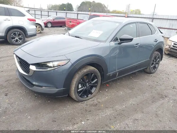 3MVDMBCLXNM439846 2022 MAZDA CX-30 - Image 2