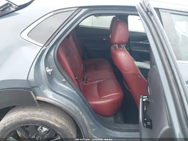 3MVDMBCLXNM439846 2022 MAZDA CX-30 - Image 8