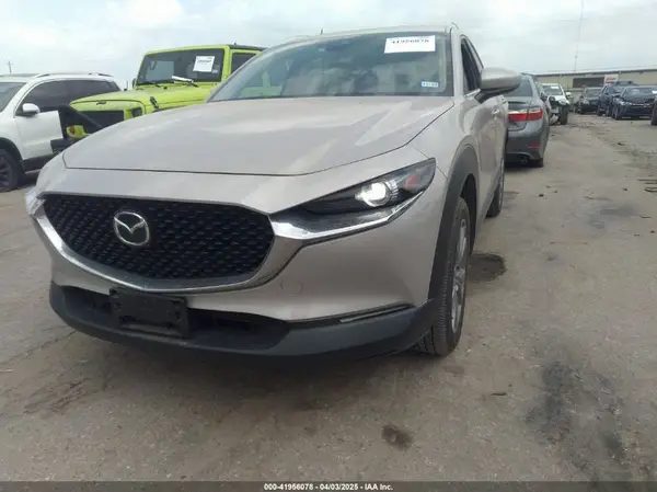 3MVDMBCLXNM456467 2022 MAZDA CX-30 - Image 2