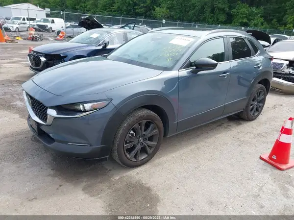 3MVDMBCM0RM638659 2024 MAZDA CX-30 - Image 2