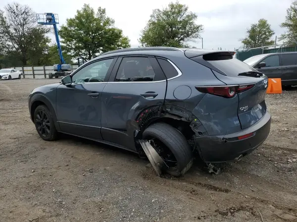 3MVDMBCM0RM650813 2024 MAZDA CX-30 - Image 2