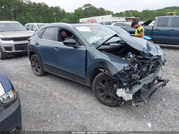 3MVDMBCM0RM651668 2024 MAZDA CX-30 - Image 1