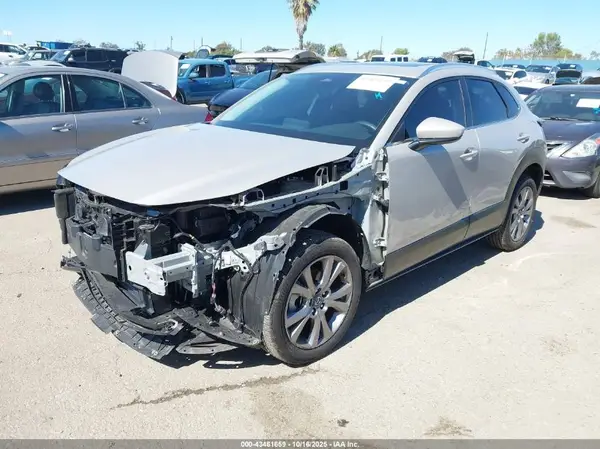 3MVDMBCM0RM718429 2024 MAZDA CX-30 - Image 2