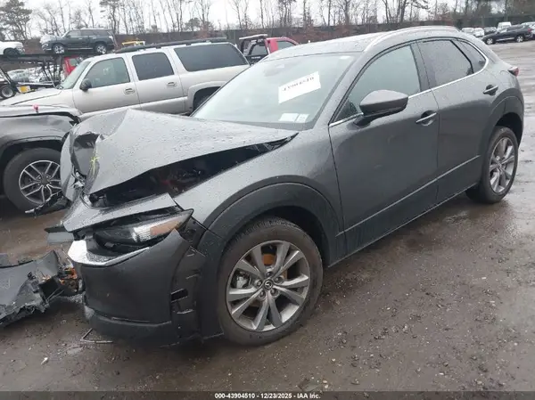 3MVDMBCM0SM767832 2025 MAZDA CX-30 - Image 2