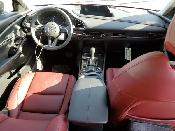 3MVDMBCM0SM804300 2025 MAZDA CX-30 - Image 8