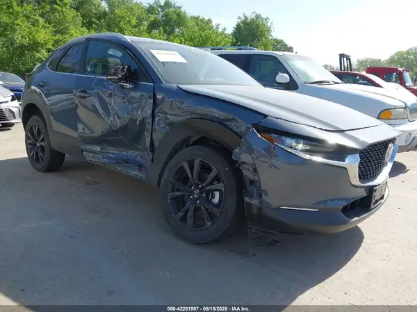 3MVDMBCM0SM814065 2025 MAZDA CX-30 - Image 1
