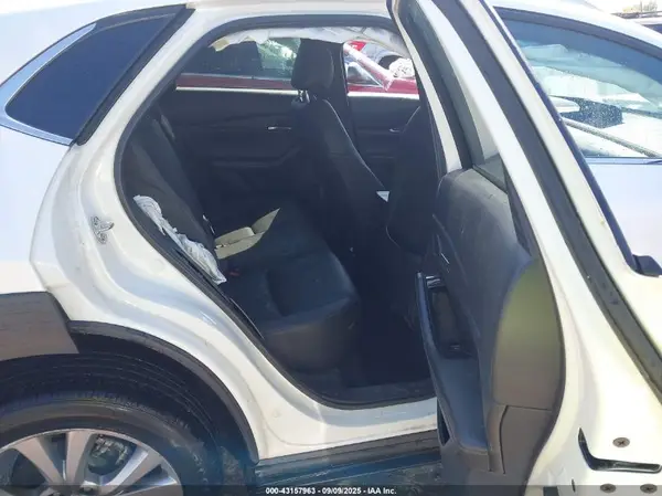 3MVDMBCM1PM542911 2023 MAZDA CX-30 - Image 8