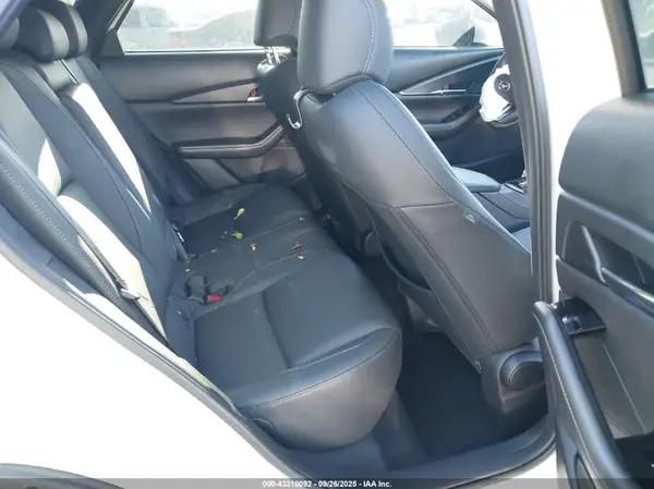 3MVDMBCM1RM665417 2024 MAZDA CX-30 - Image 8