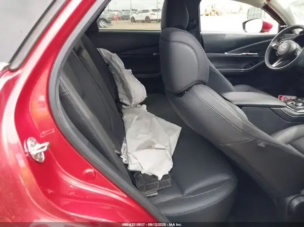 3MVDMBCM1SM773512 2025 MAZDA CX-30 - Image 8