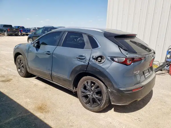 3MVDMBCM1SM786275 2025 MAZDA CX-30 - Image 2