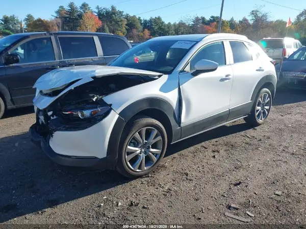 3MVDMBCM2PM583208 2023 MAZDA CX-30 - Image 2