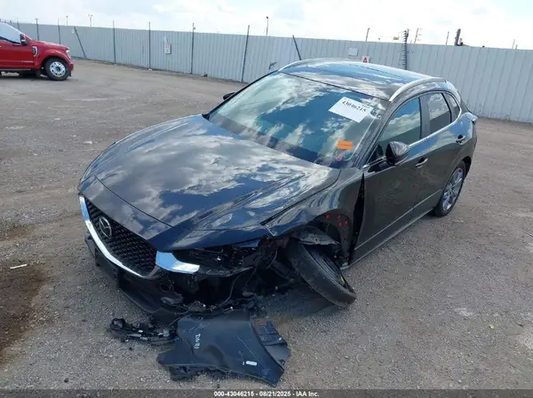 3MVDMBCM2RM632149 2024 MAZDA CX-30 - Image 2