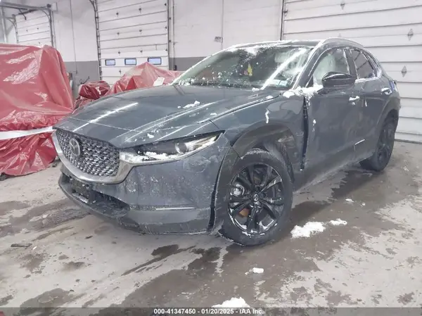 3MVDMBCM2RM637318 2024 MAZDA CX-30 - Image 2