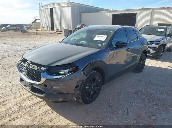 3MVDMBCM2RM647430 2024 MAZDA CX-30 - Image 2