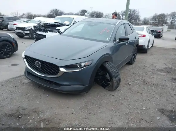 3MVDMBCM2RM647928 2024 MAZDA CX-30 - Image 2