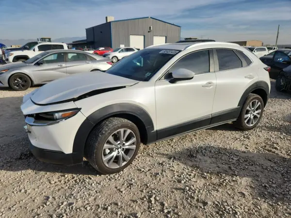 3MVDMBCM2RM672988 2024 MAZDA CX-30 - Image 1