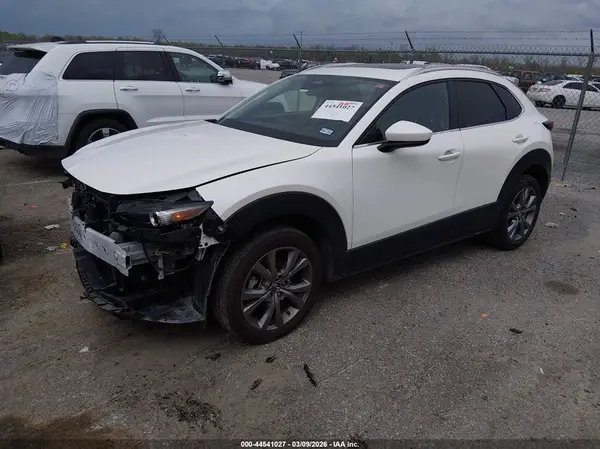 3MVDMBCM2SM756251 2025 MAZDA CX-30 - Image 2