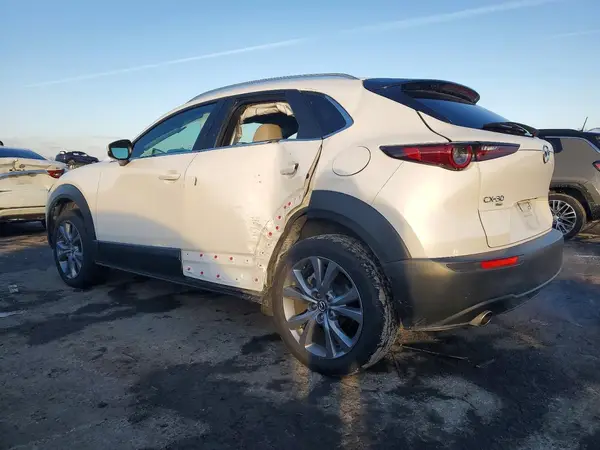 3MVDMBCM2SM763832 2025 MAZDA CX-30 - Image 2