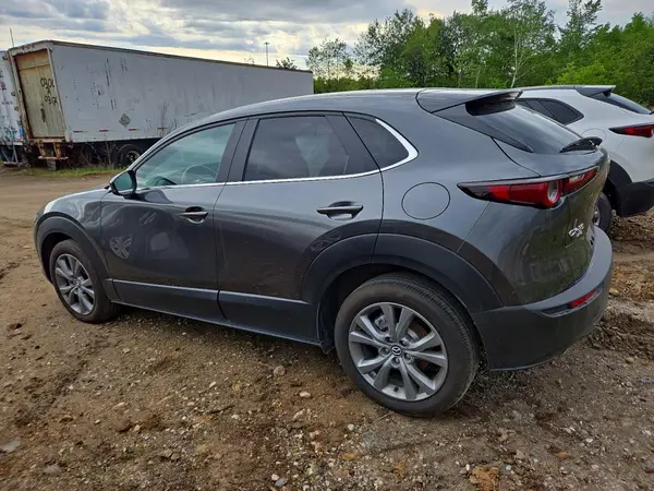 3MVDMBCM2SM765662 2025 MAZDA CX-30 - Image 2