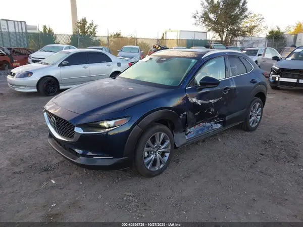 3MVDMBCM2SM803987 2025 MAZDA CX-30 - Image 2