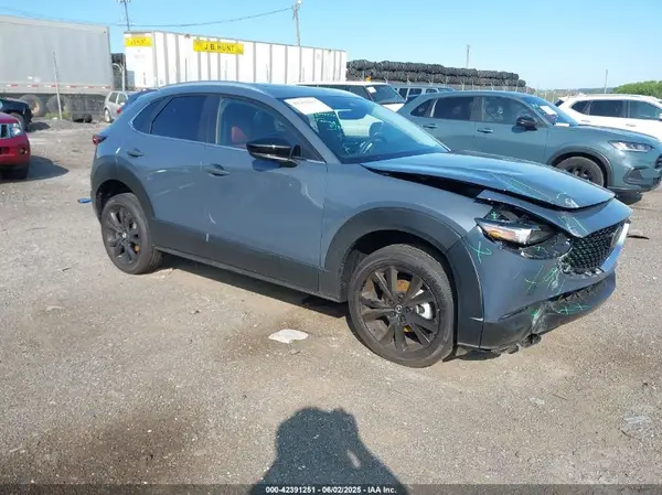 3MVDMBCM2SM804234 2025 MAZDA CX-30 - Image 1