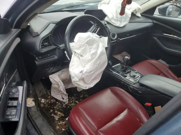 3MVDMBCM3PM514477 2023 MAZDA CX-30 - Image 8