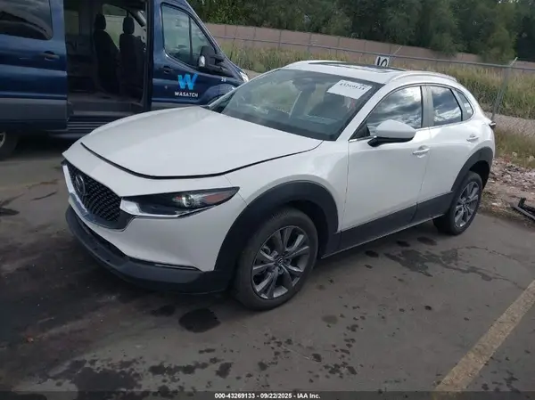 3MVDMBCM3RM641426 2024 MAZDA CX-30 - Image 2