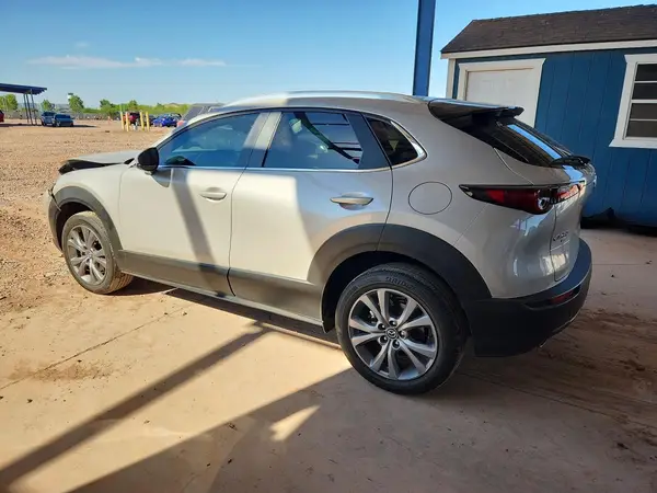 3MVDMBCM3RM688830 2024 MAZDA CX-30 - Image 2