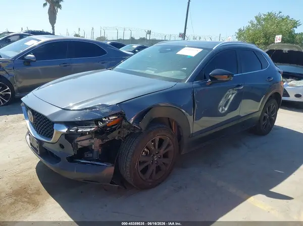 3MVDMBCM3RM691856 2024 MAZDA CX-30 - Image 2