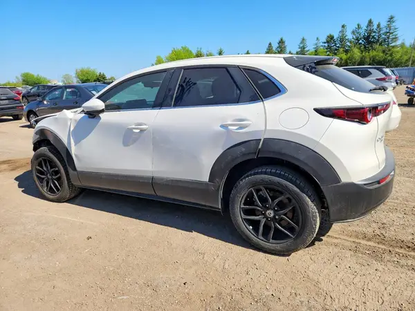 3MVDMBCM3SM752094 2025 MAZDA CX-30 - Image 2