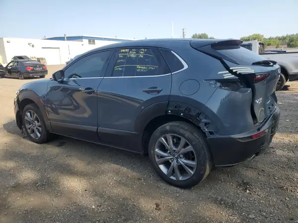 3MVDMBCM3SM773902 2025 MAZDA CX-30 - Image 2