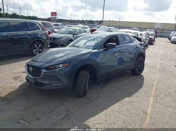 3MVDMBCM3SM775956 2025 MAZDA CX-30 - Image 2