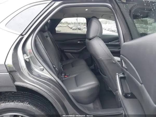 3MVDMBCM3SM776377 2025 MAZDA CX-30 - Image 8