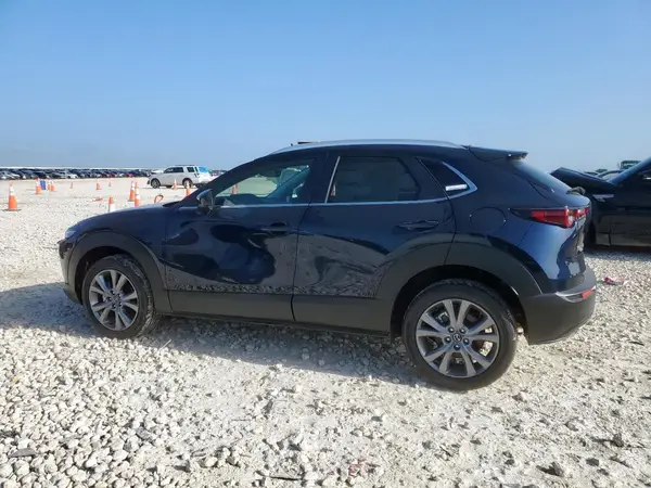 3MVDMBCM3SM829353 2025 MAZDA CX-30 - Image 2