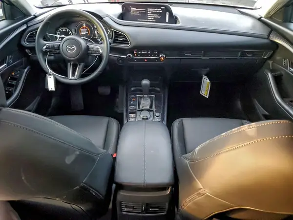 3MVDMBCM3SM840045 2025 MAZDA CX-30 - Image 8