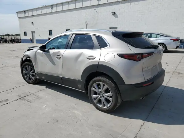 3MVDMBCM4RM628409 2024 MAZDA CX-30 - Image 2