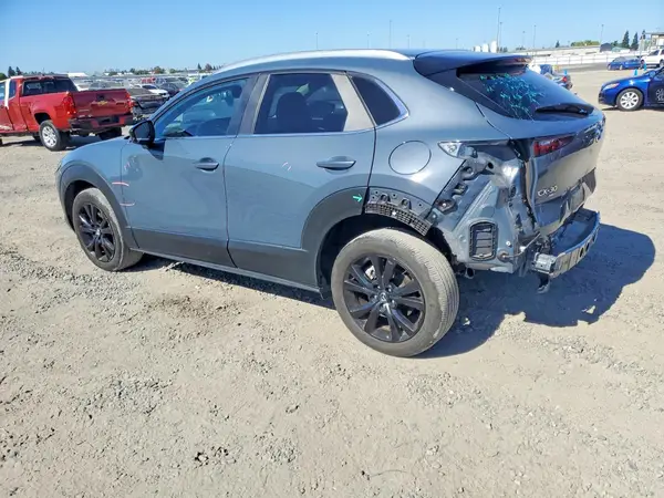 3MVDMBCM4RM635327 2024 MAZDA CX-30 - Image 2