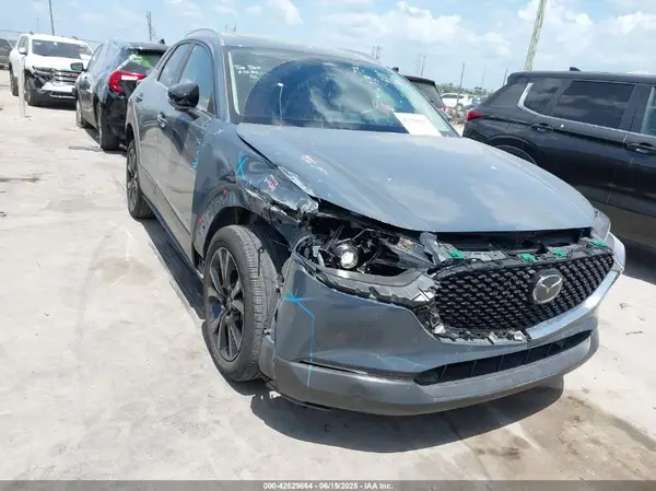 3MVDMBCM4RM651155 2024 MAZDA CX-30 - Image 1